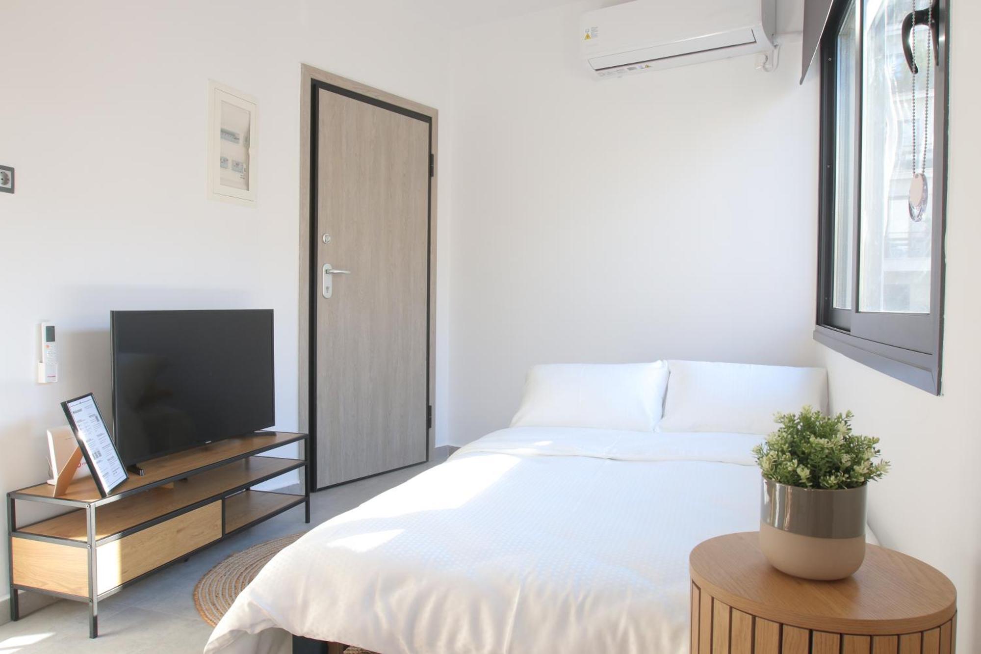 Elegant & Comfy Stay In Athens Psyri Екстериор снимка